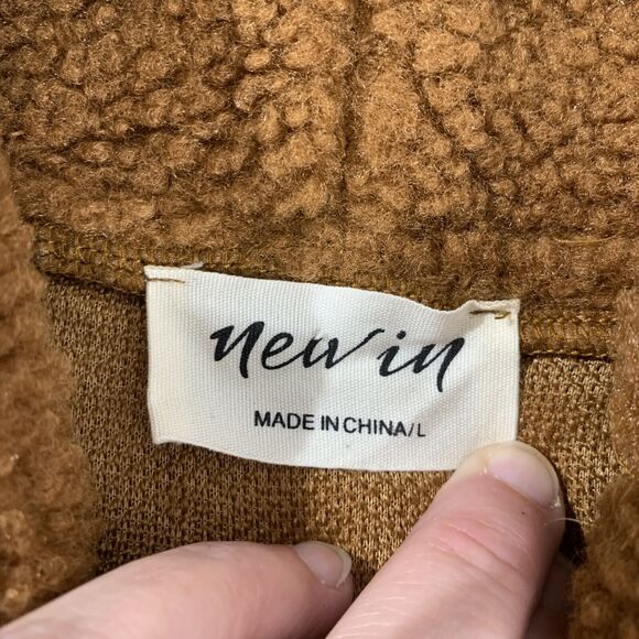 Camel Teddy Hoodie Two Pocket Sweater Womens Size Large Sherpa Jacket - Picture 4 of 7